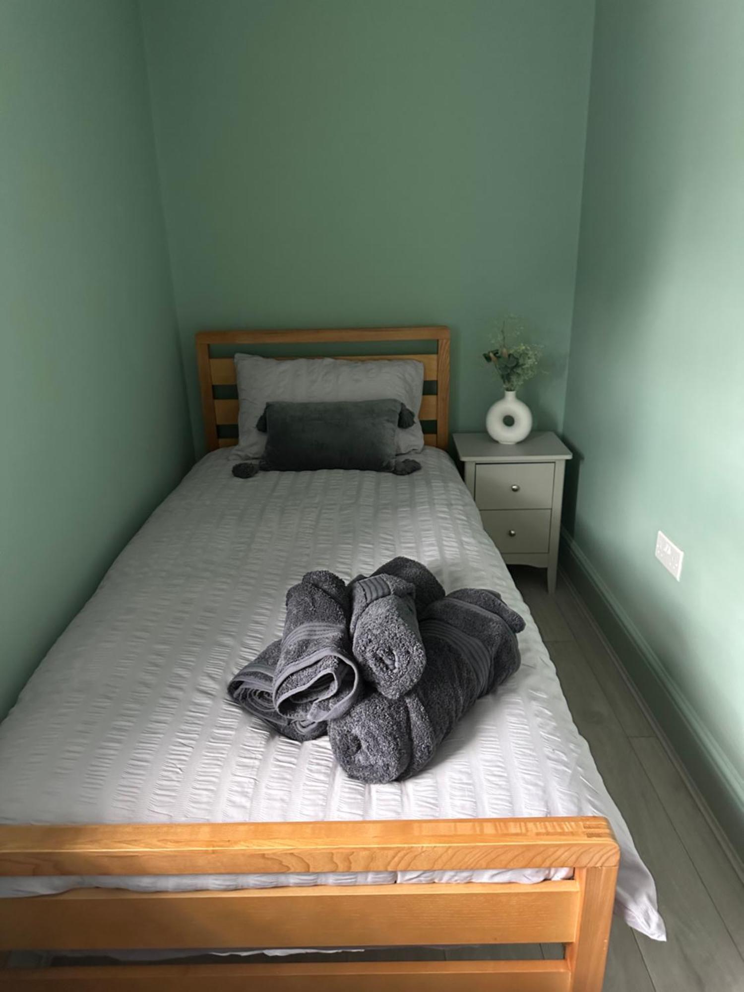 The Angel Inn Troed-y-rhiw Екстериор снимка